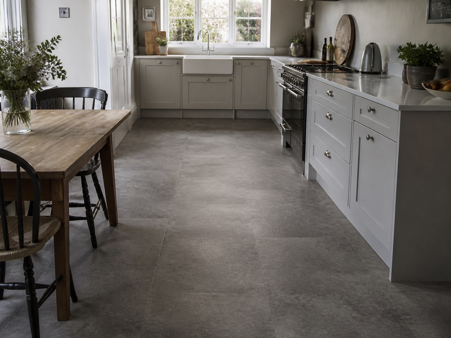 Stone-effect LVT in a family kitchen